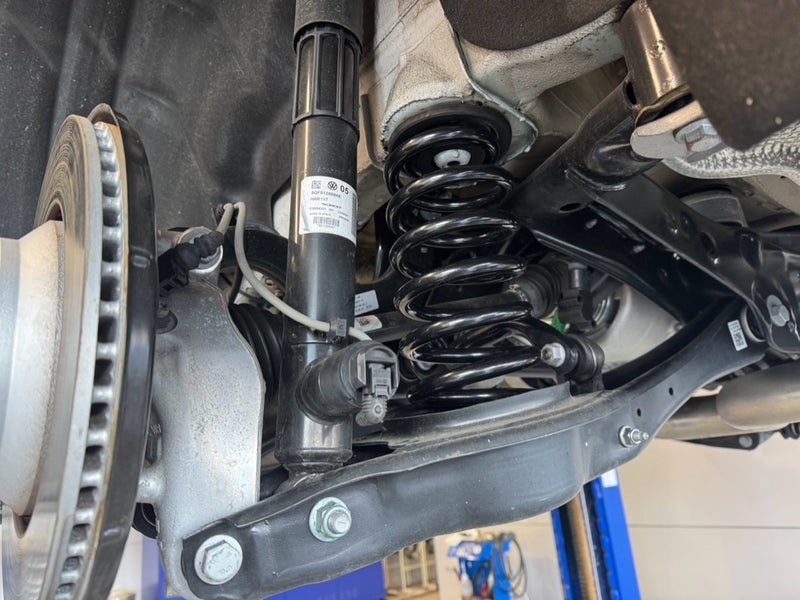 【ティグアンR 】アイバッハ（Eibach）ダウンサス取付事例