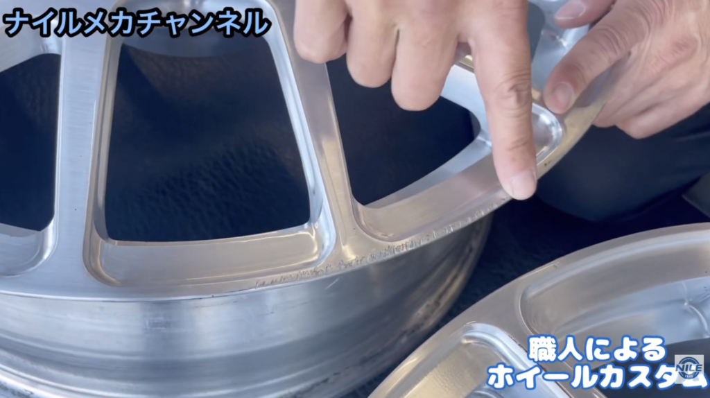 今回の状態|ガリ傷+アルミ腐食